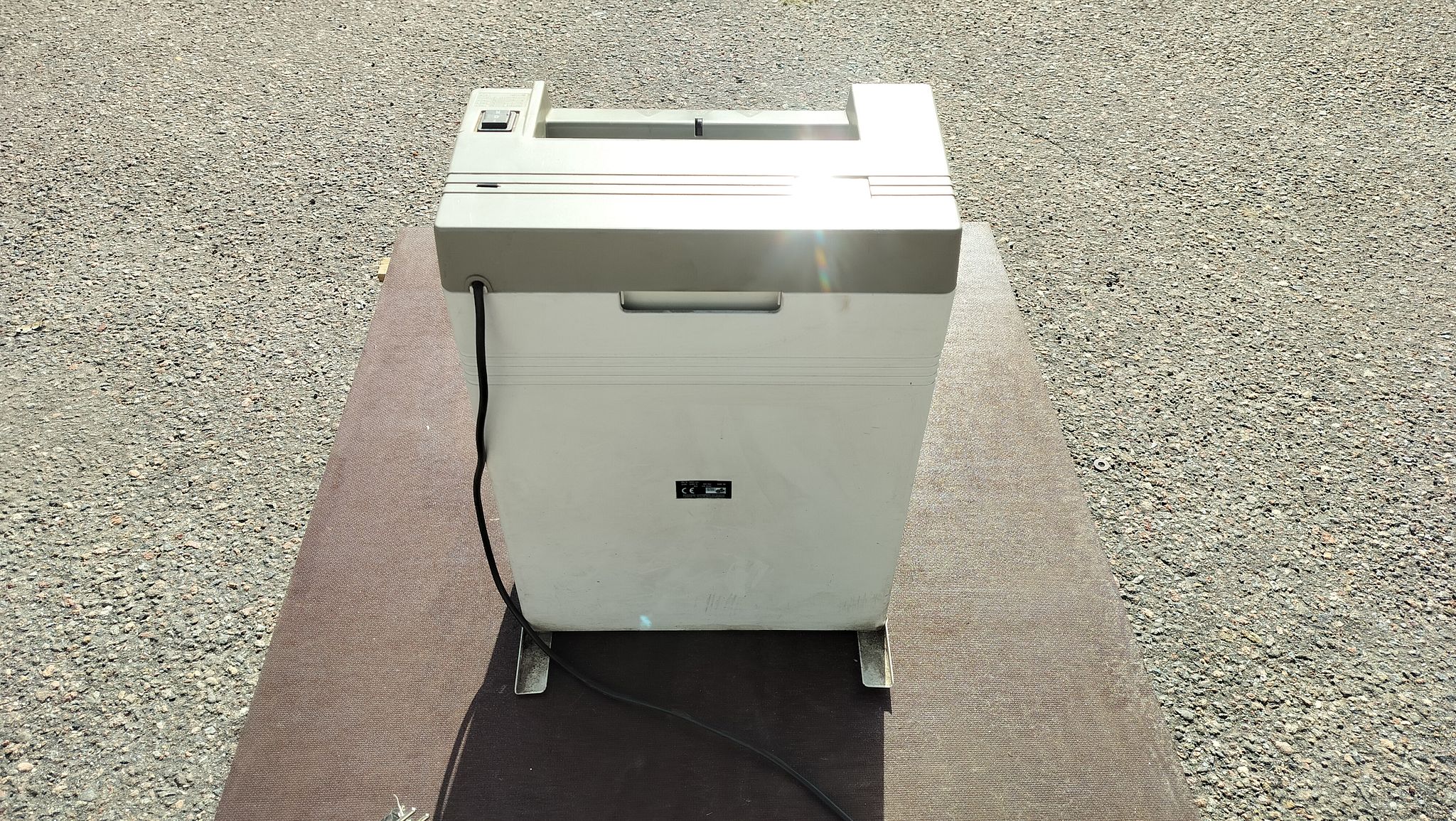 Image 1/10