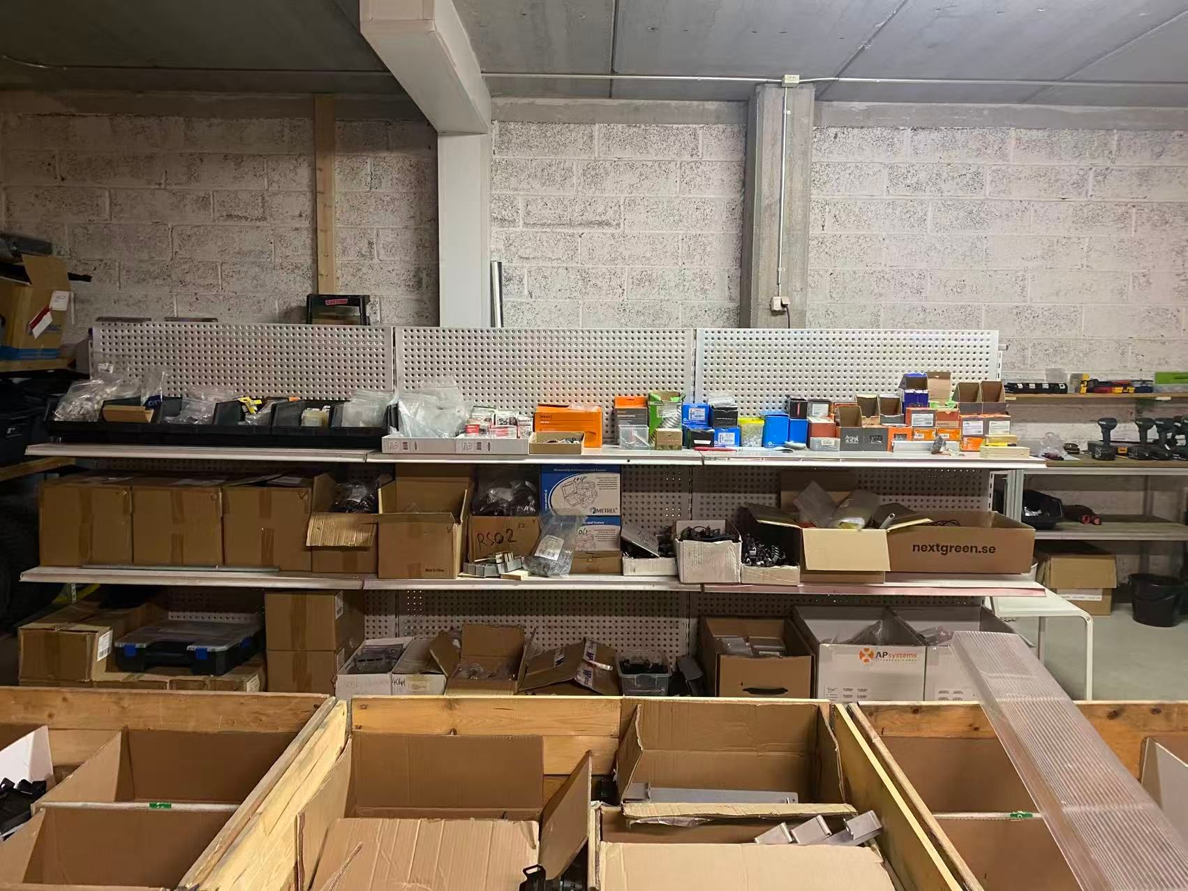 Image 44/47