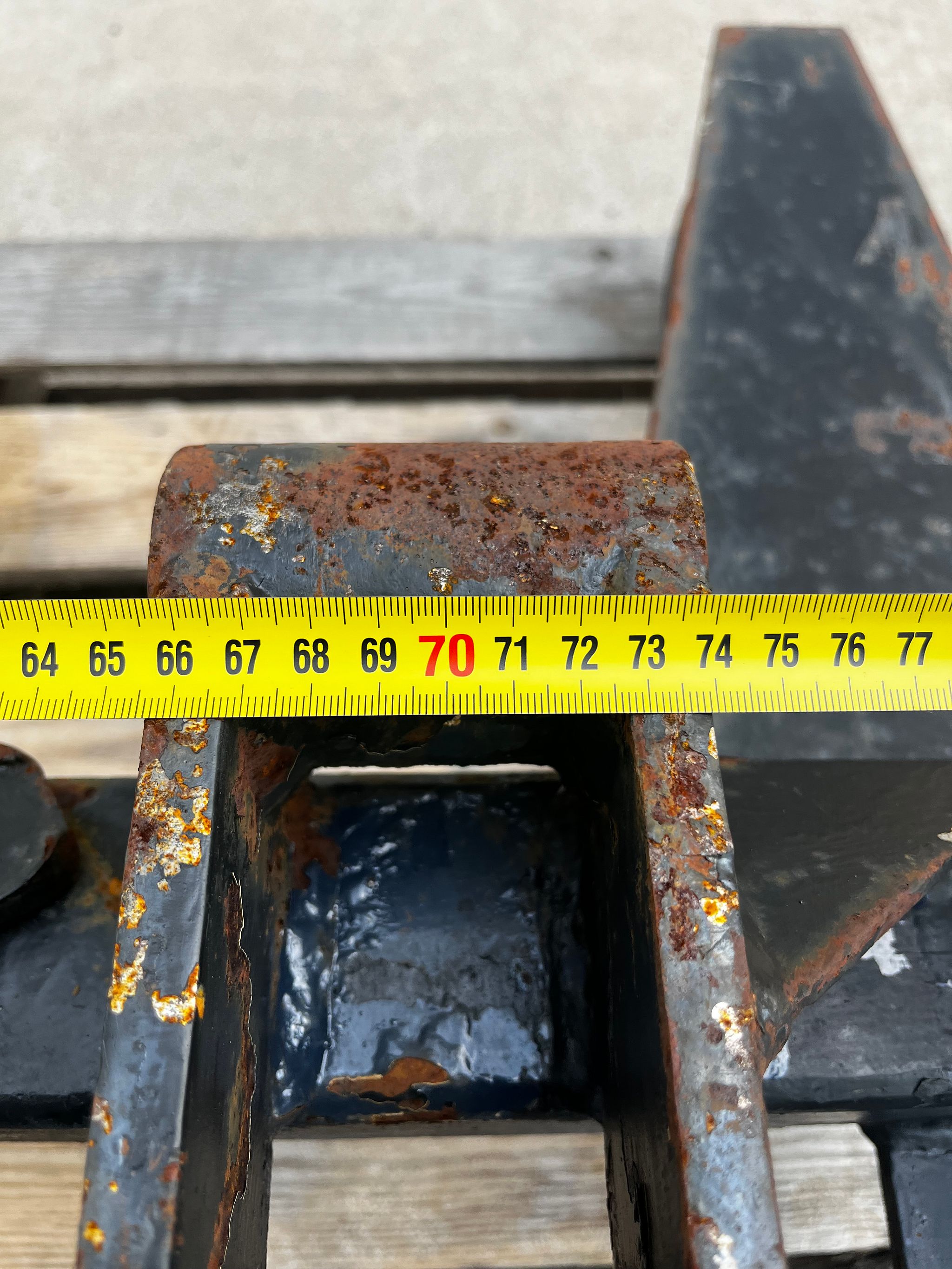 Image 6/7