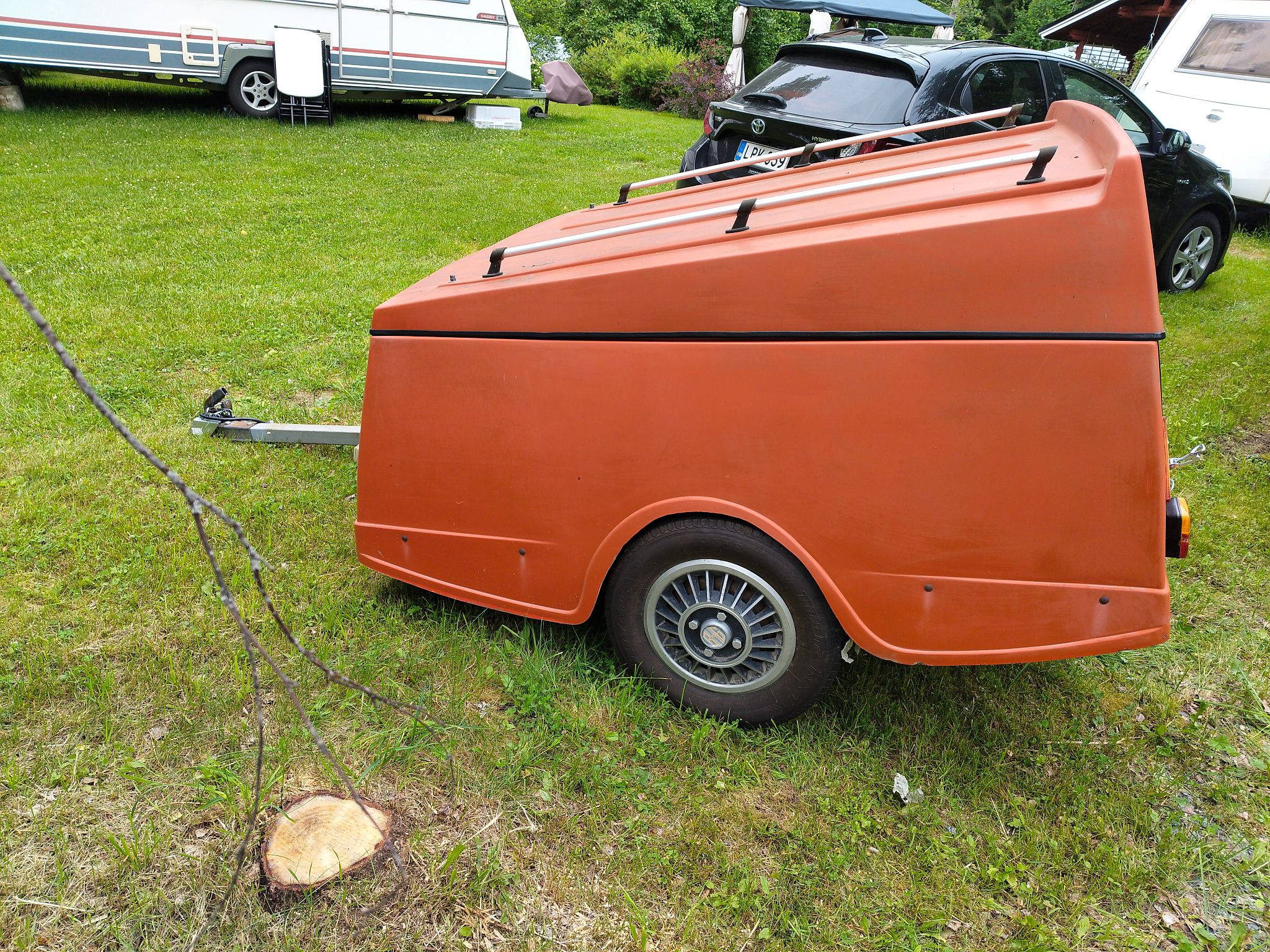 Image 3/9