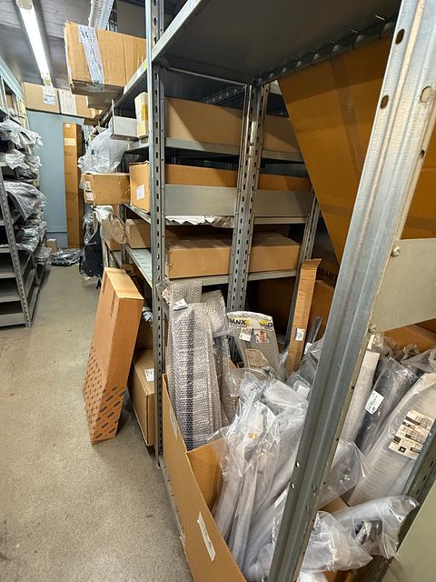 Image 8/25