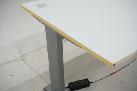 Image 5/9