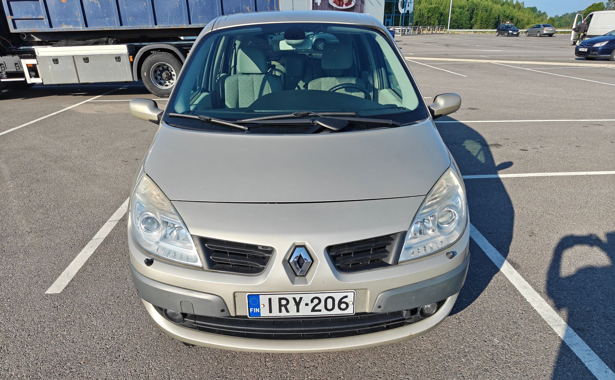 Image 1/10