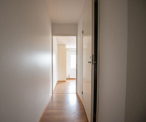 Image 5/17