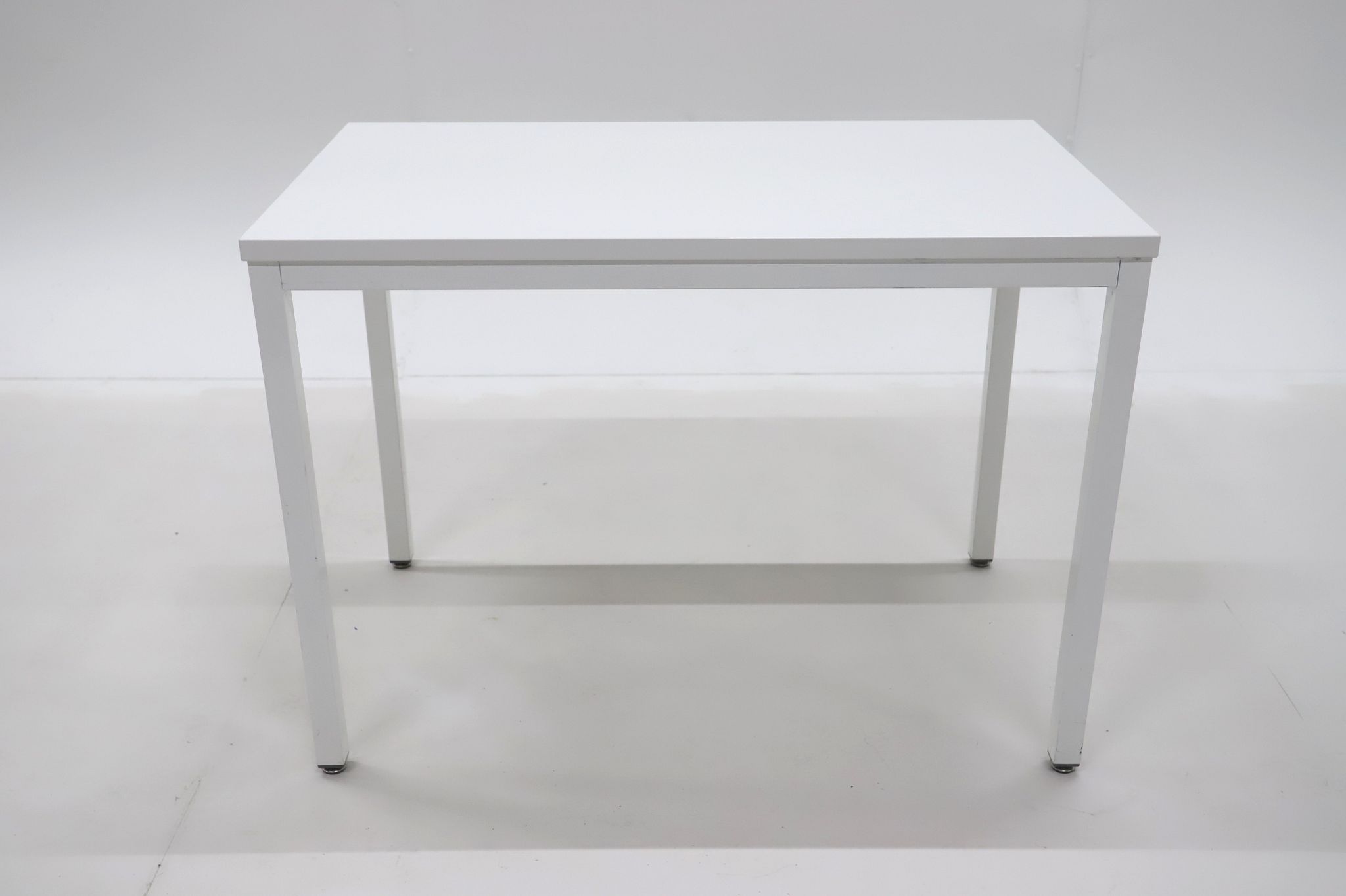 Image 3/8