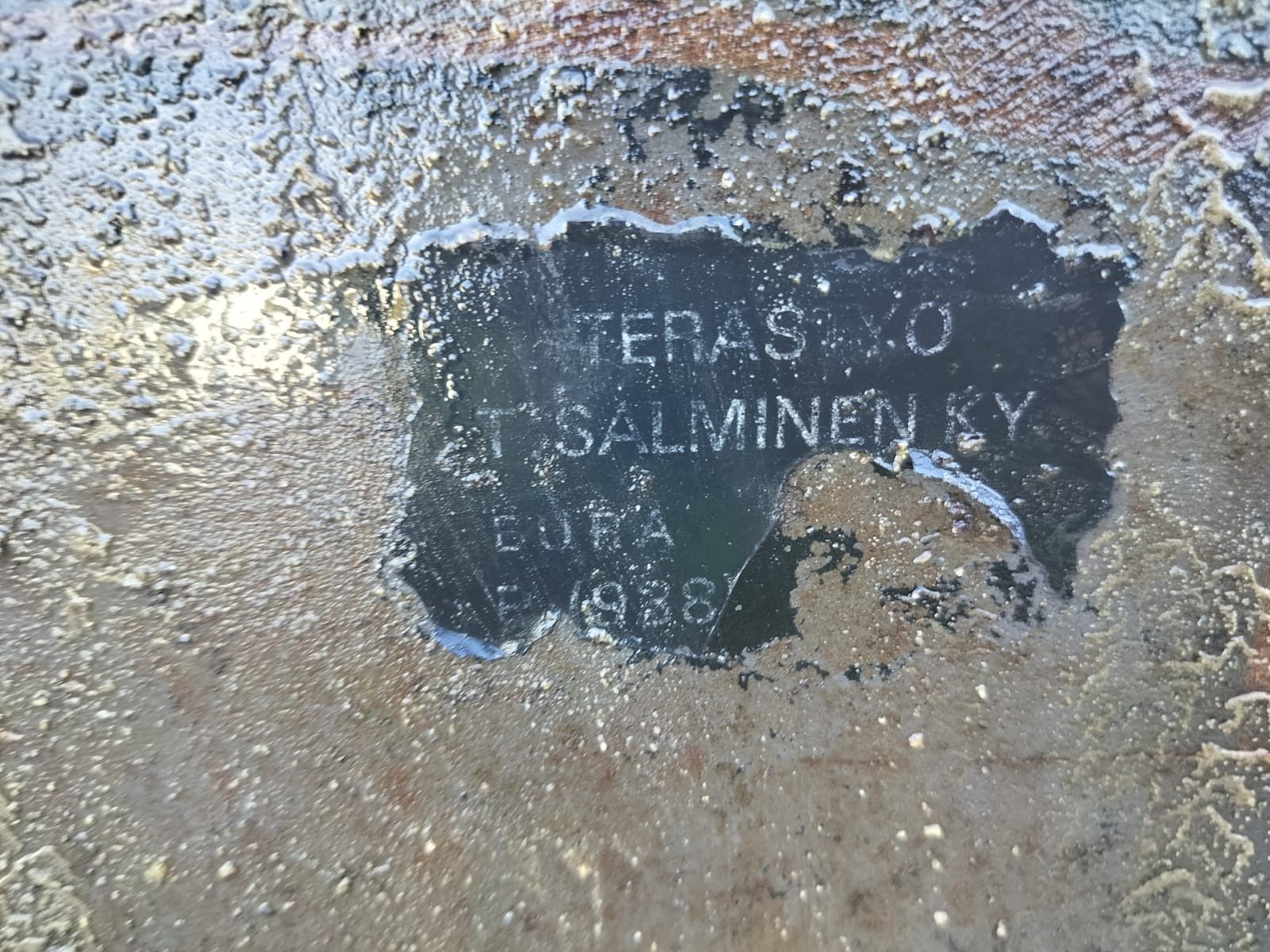 Image 4/6