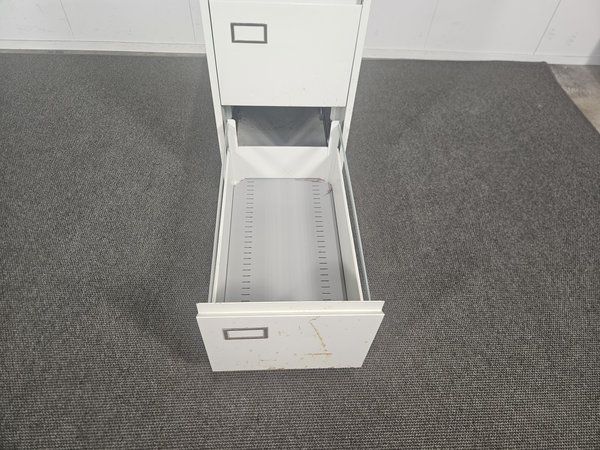 Image 7/8
