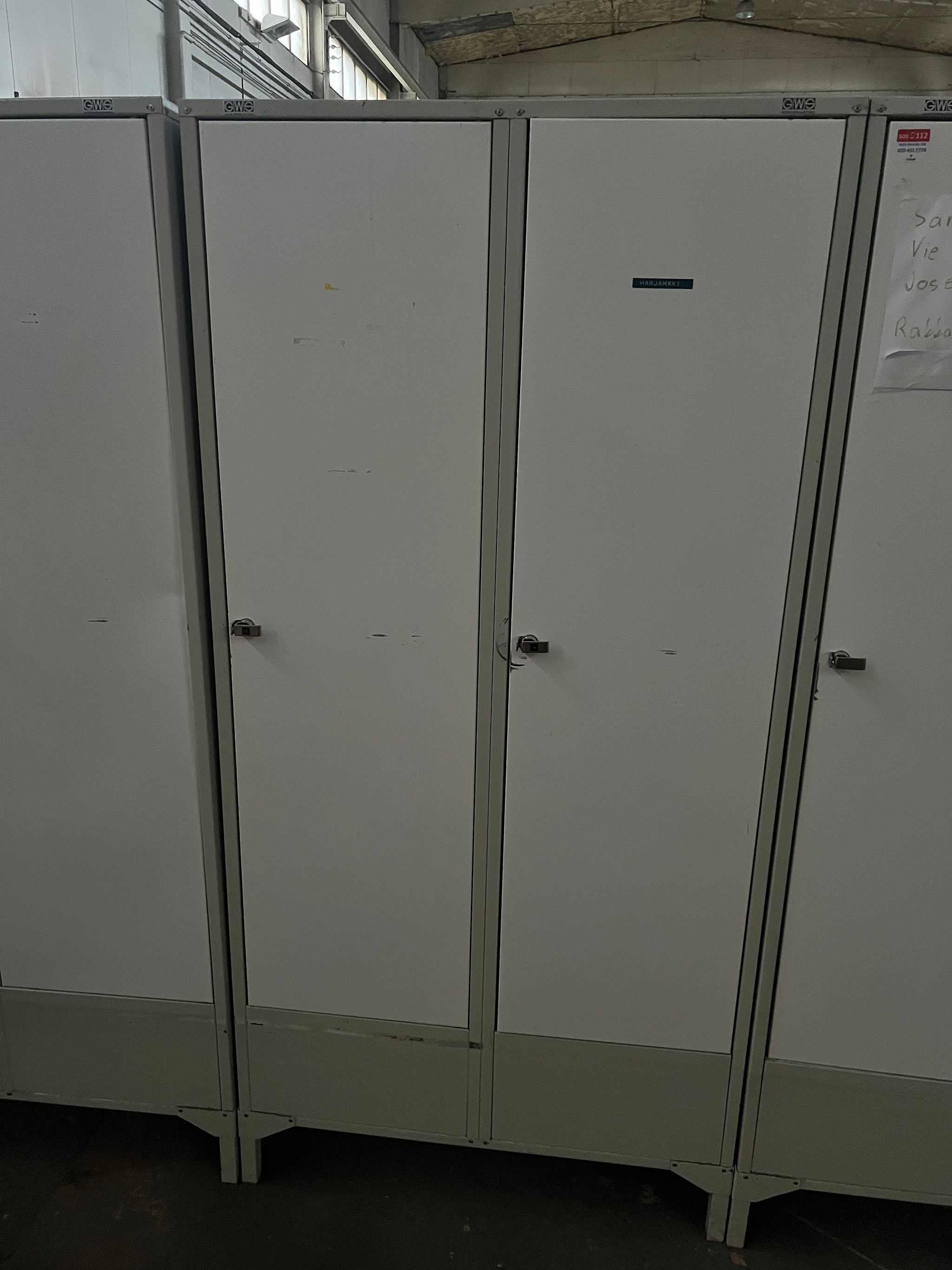 Image 5/8