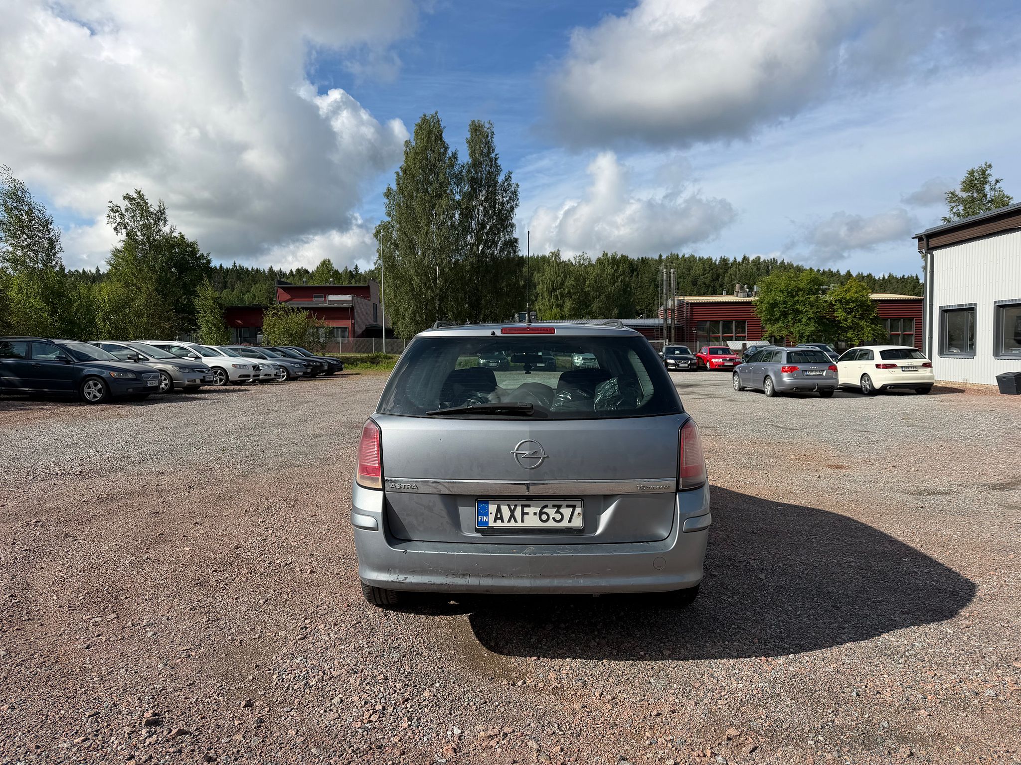 Image 4/25