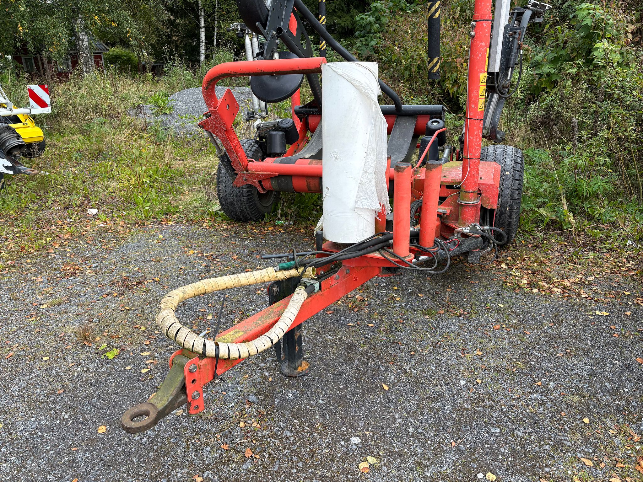 Image 3/28