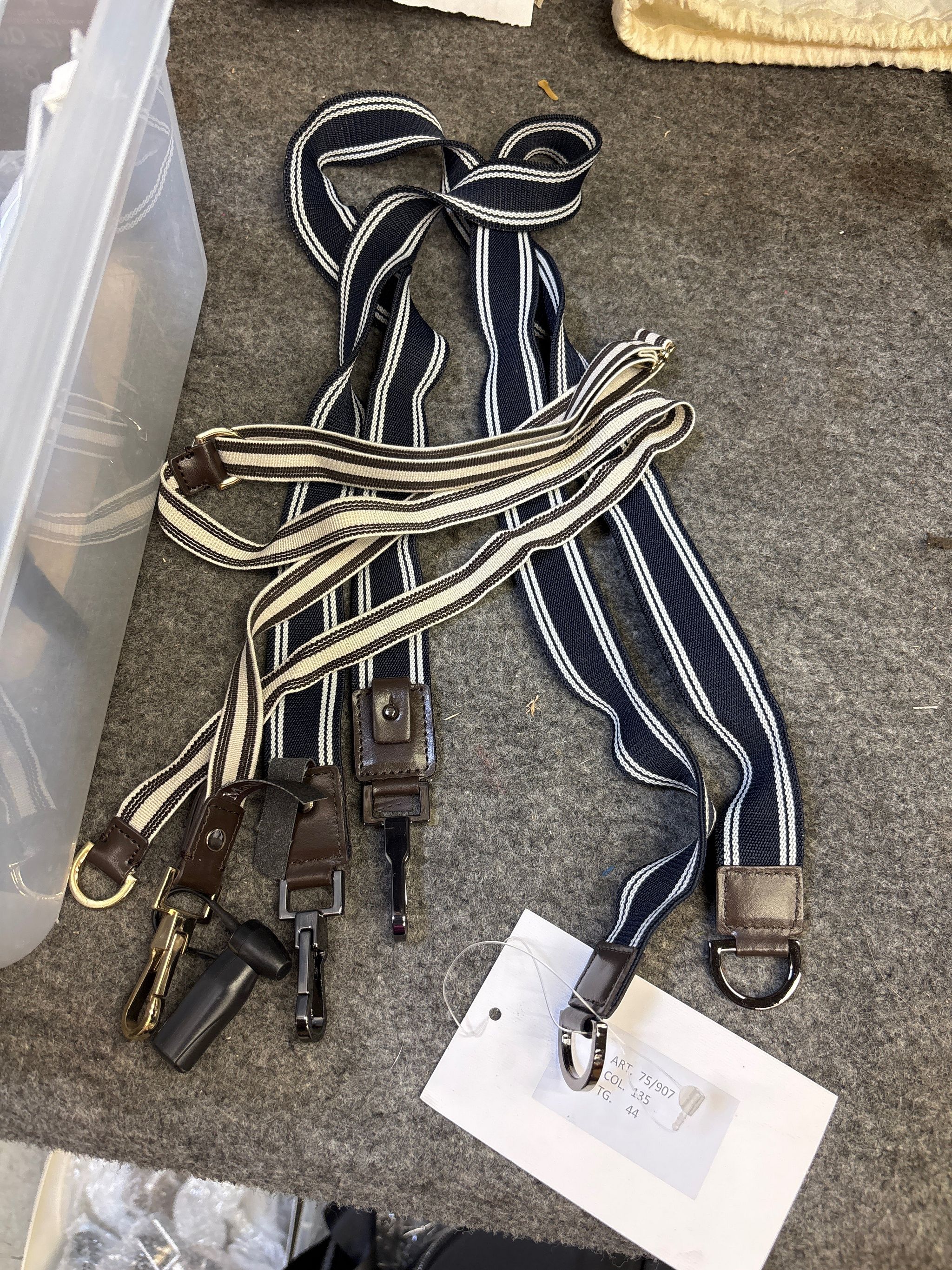 Image 8/45