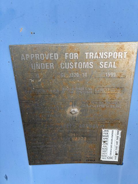 Image 8/8