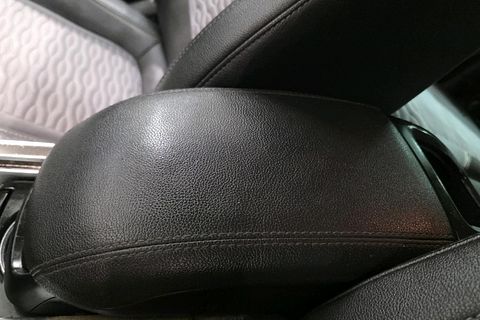 Image 28/42