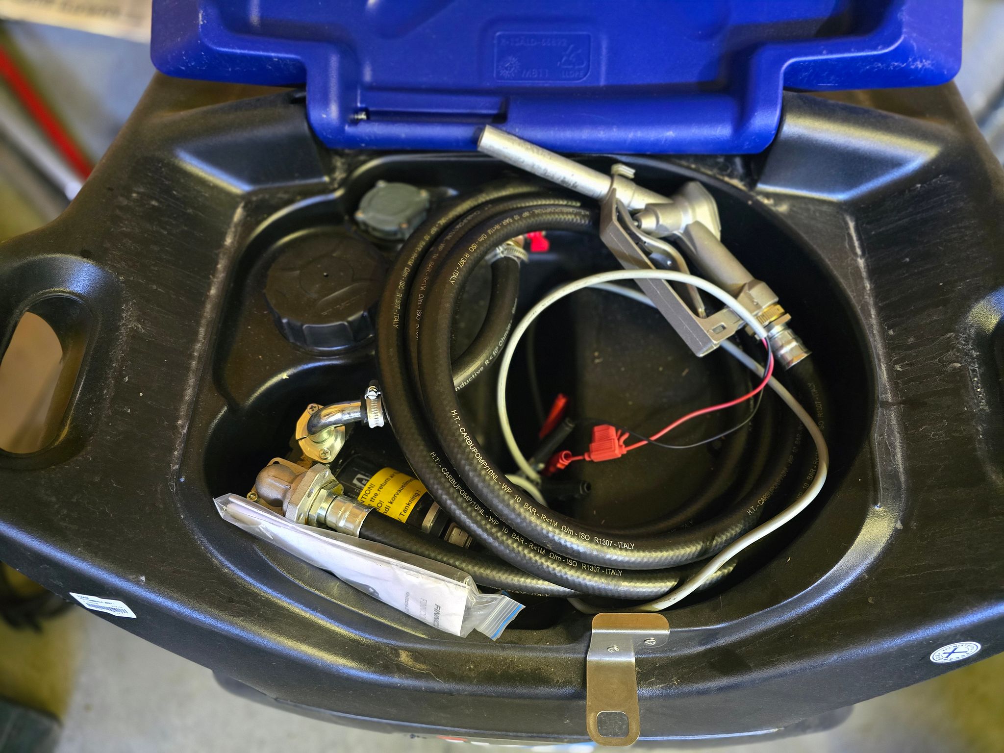 Image 3/4