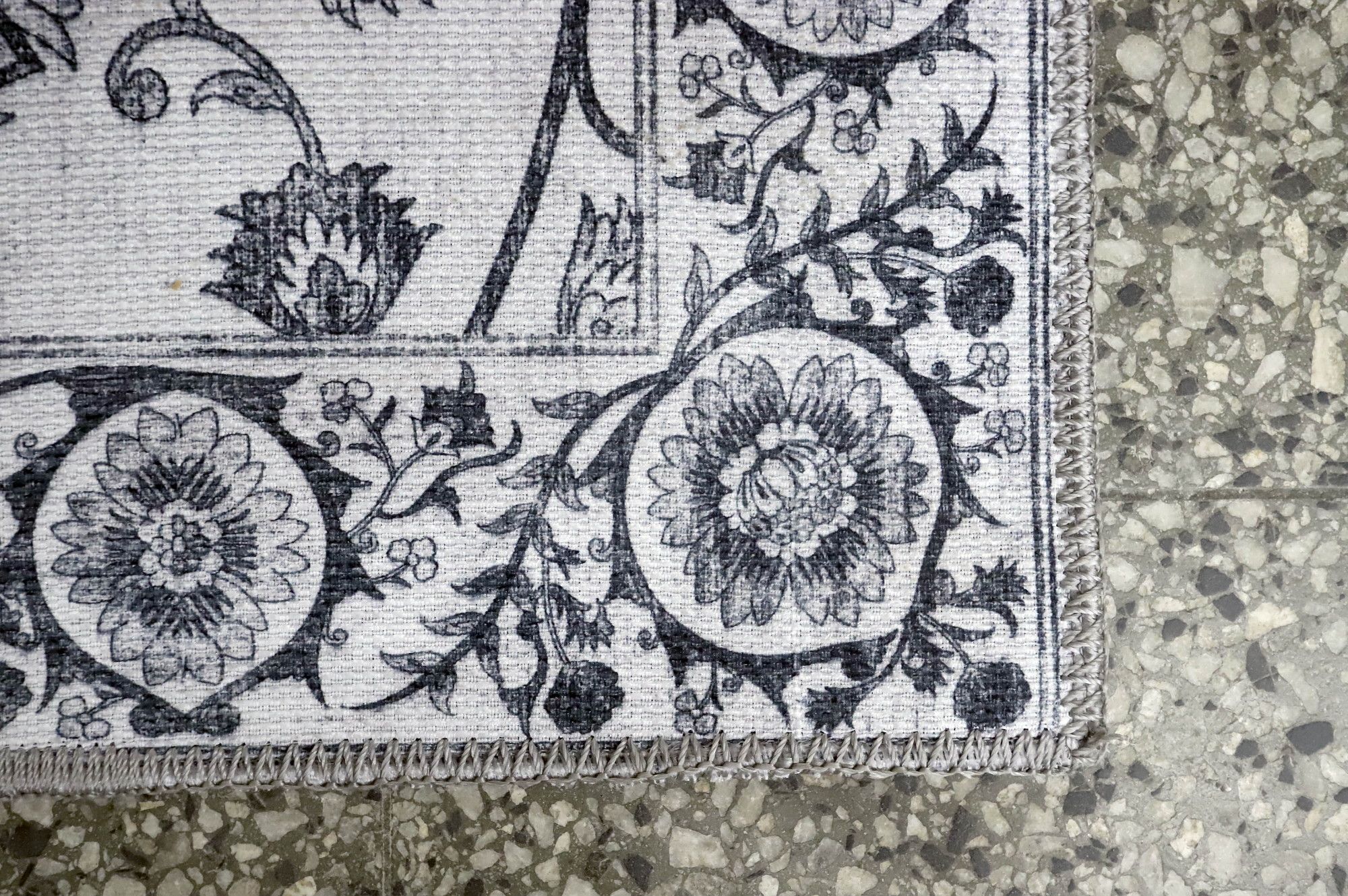 Image 11/18