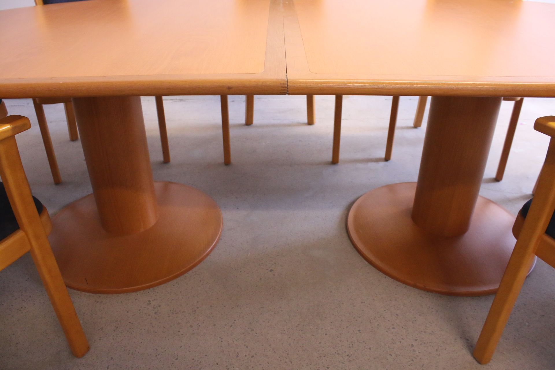 Image 11/20