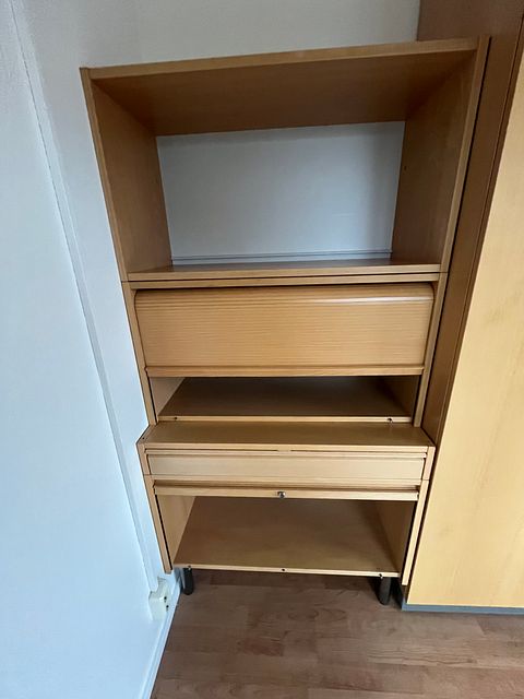 Image 2/3