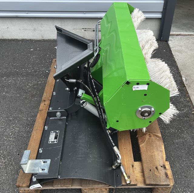 Image 1/9