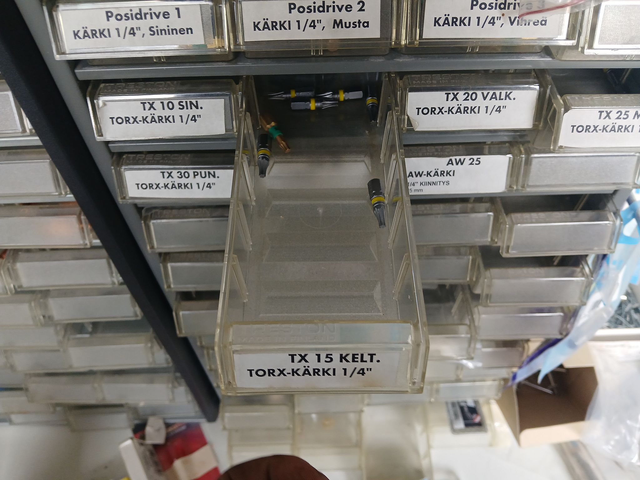 Image 37/69