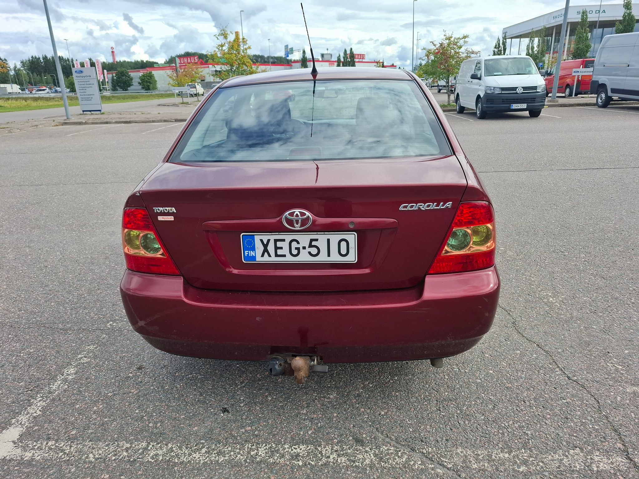 Image 4/32