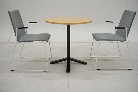 Image 2/9