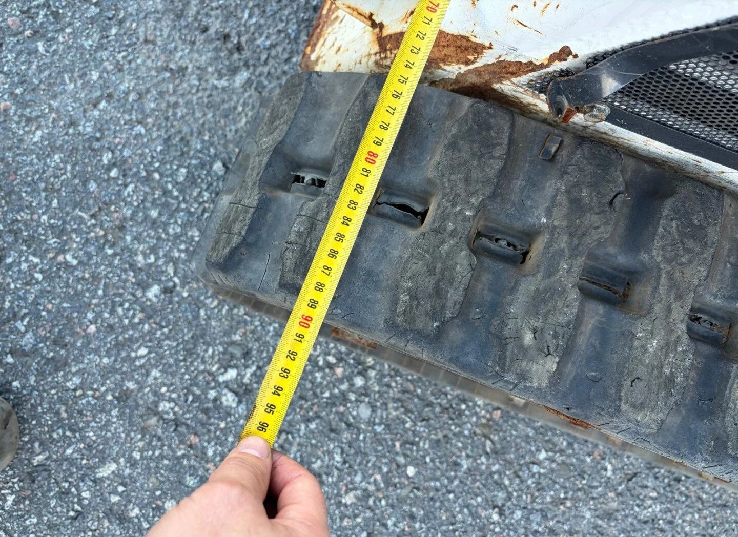 Image 8/9