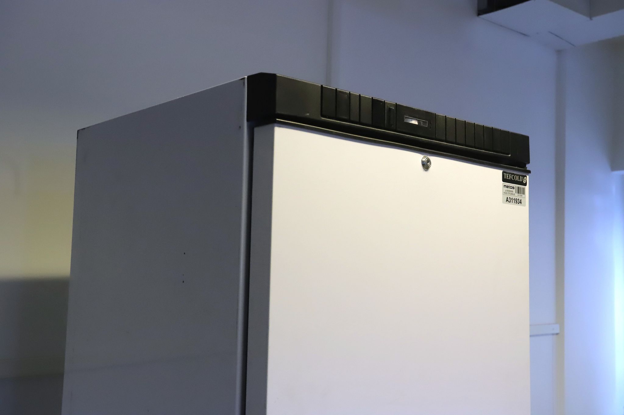 Image 4/19