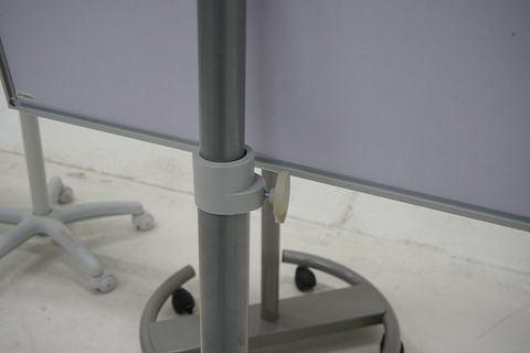 Image 7/9