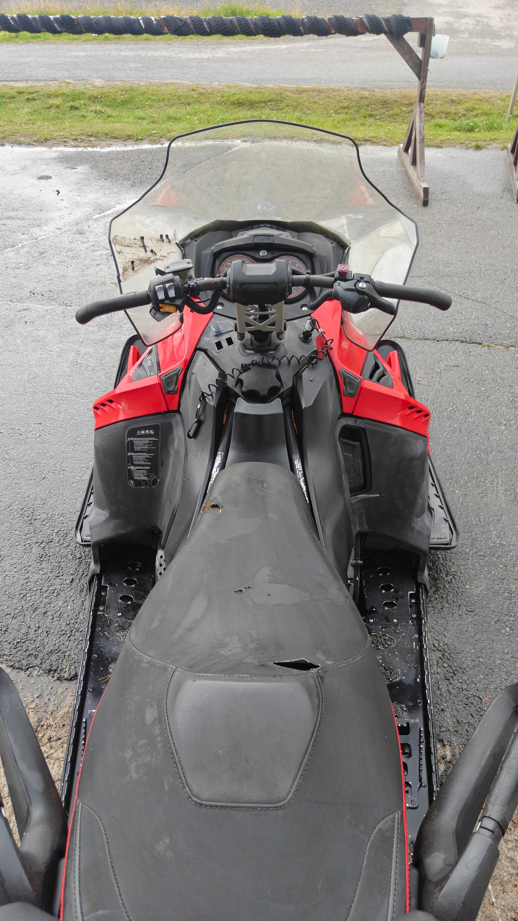 Kuva 6/12