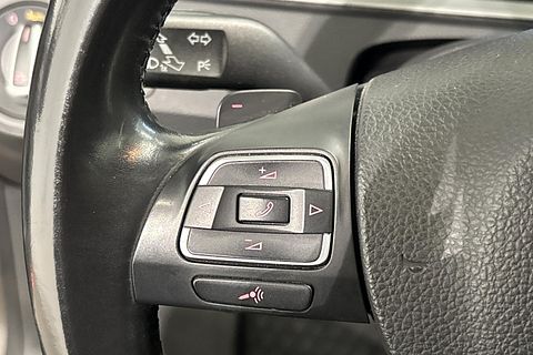 Image 15/46