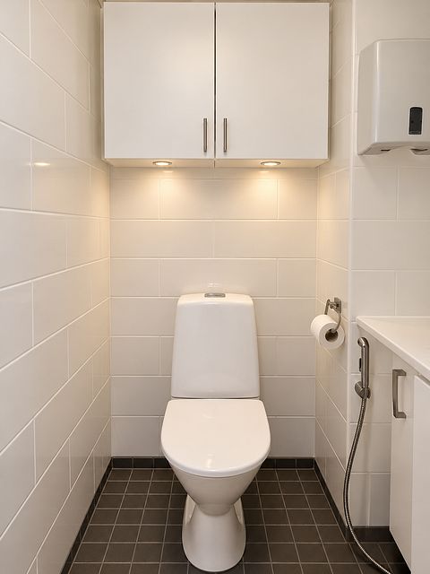 Image 9/10