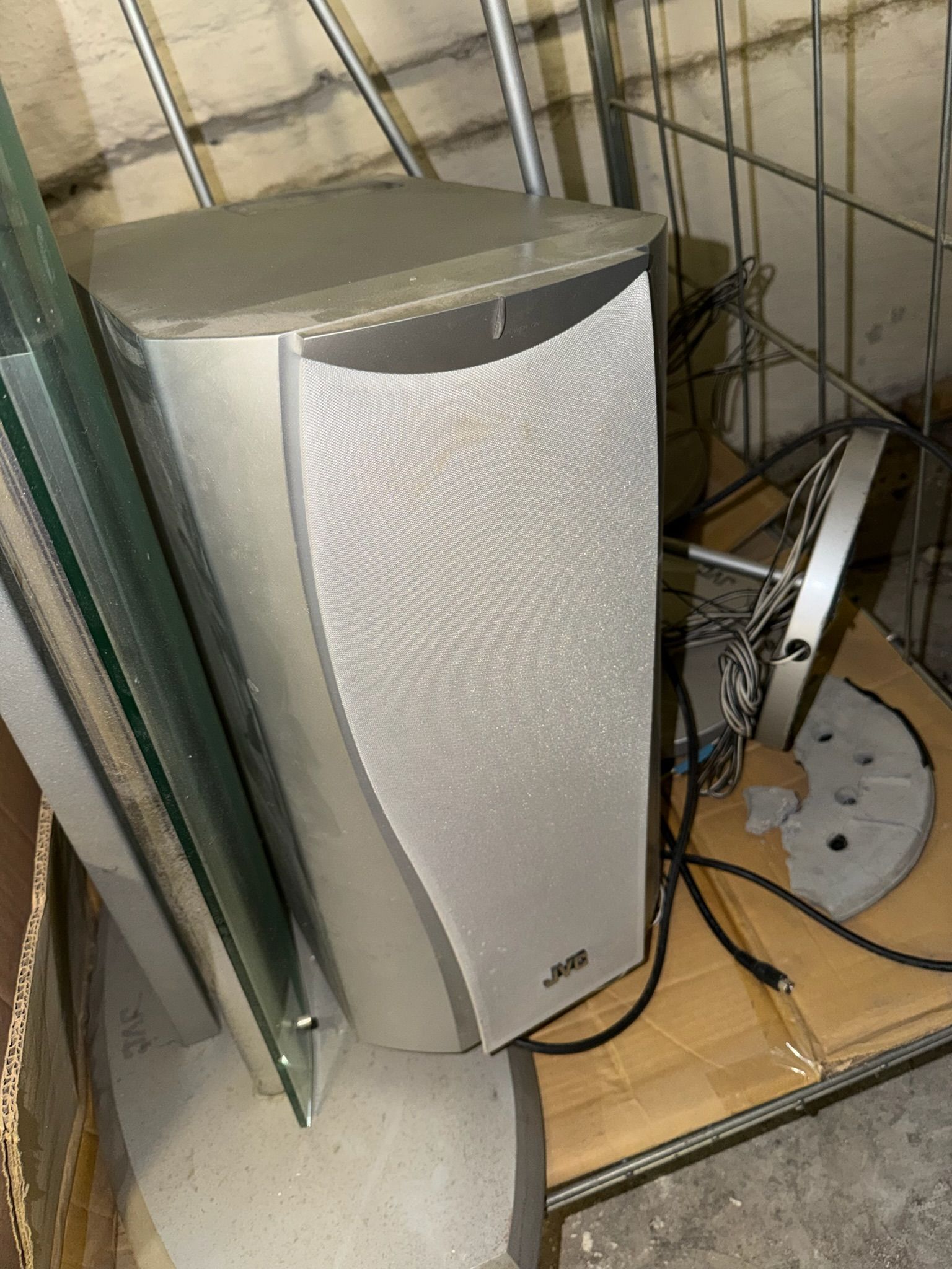 Image 28/36