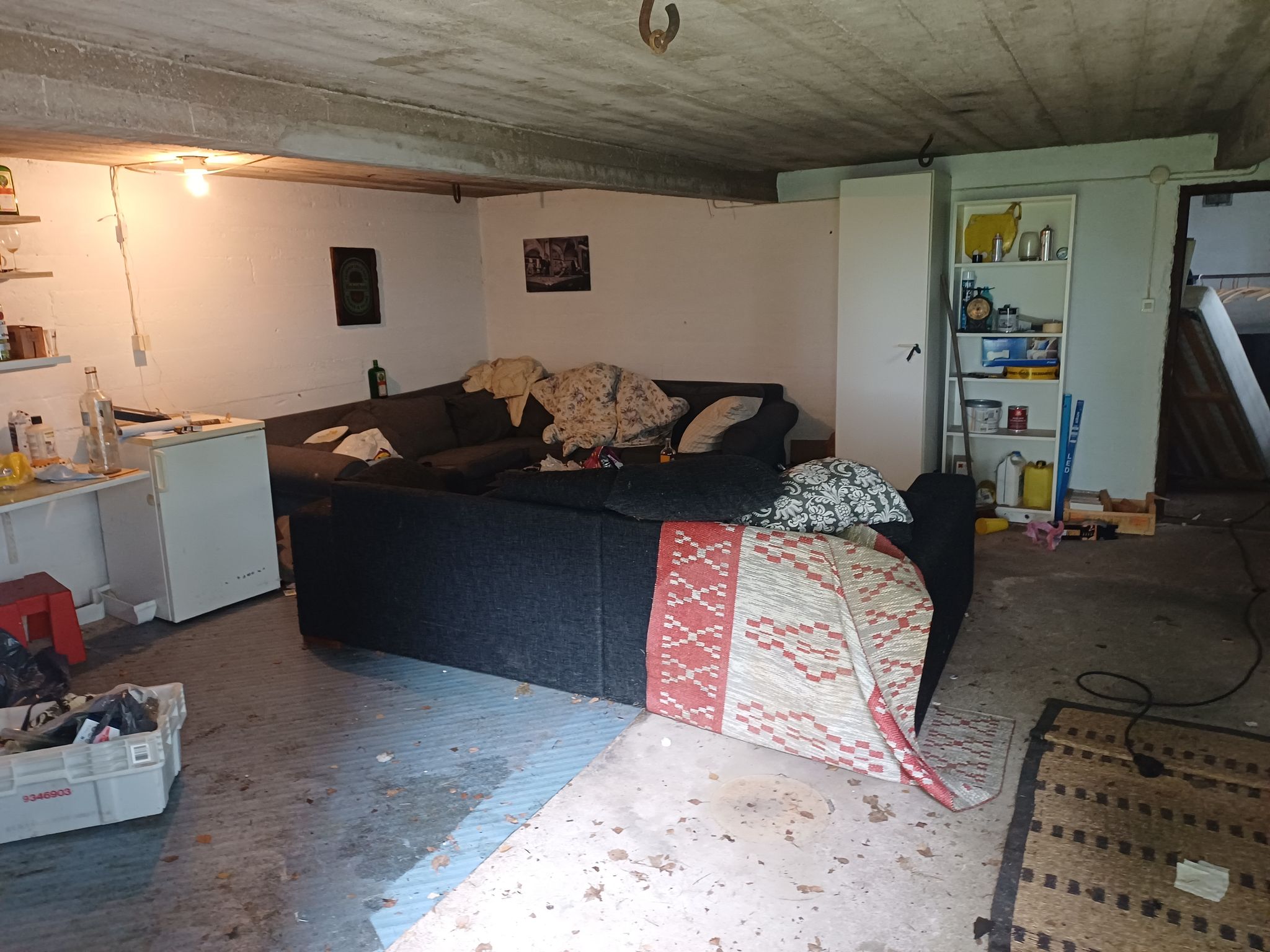 Image 15/23