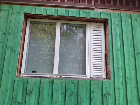 Image 24/25