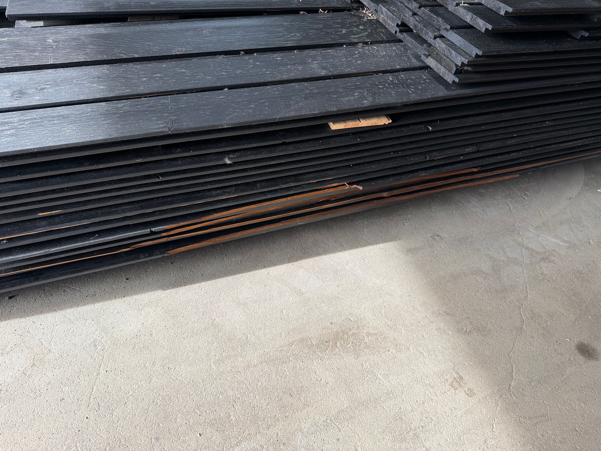 Image 6/9