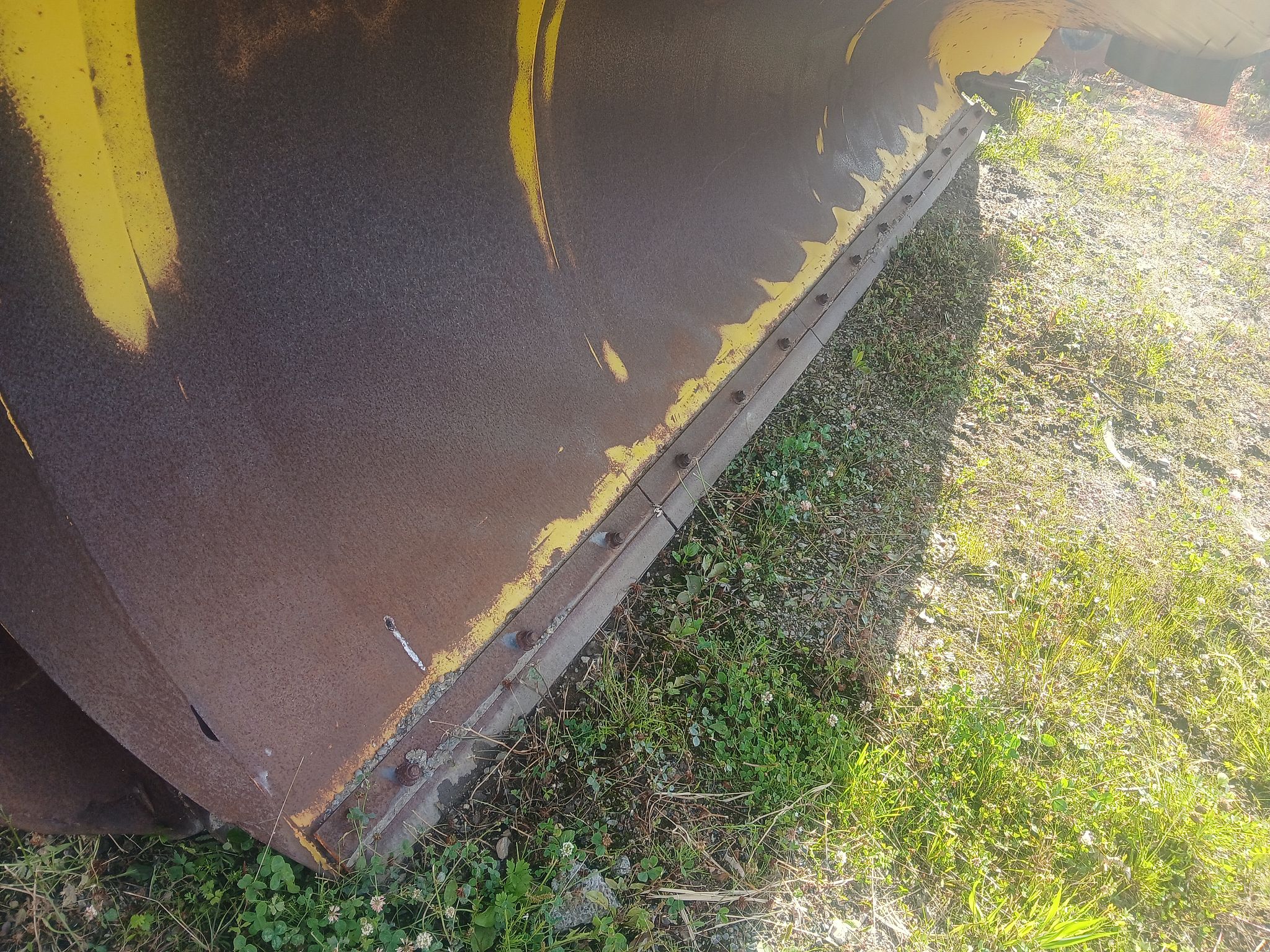 Image 8/8