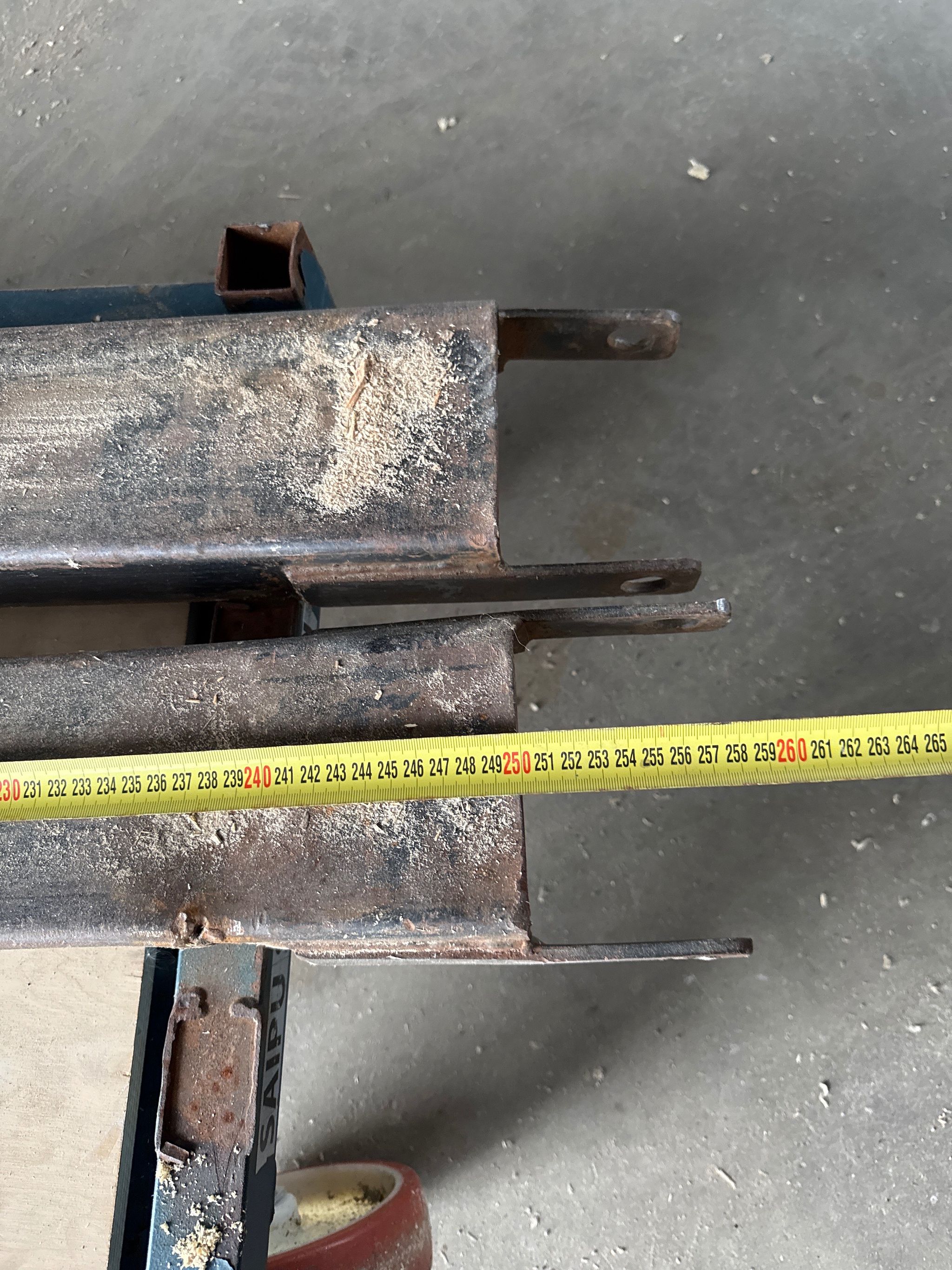 Image 6/11
