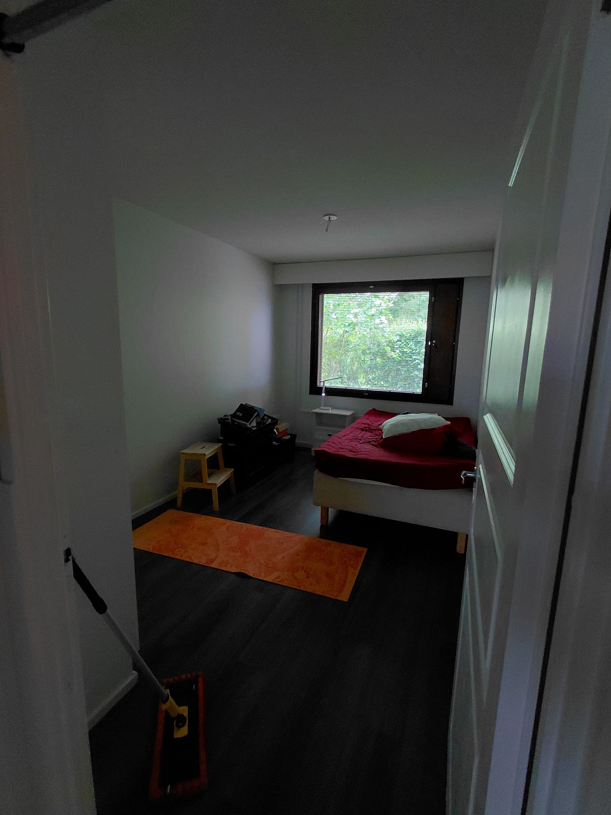 Image 12/29
