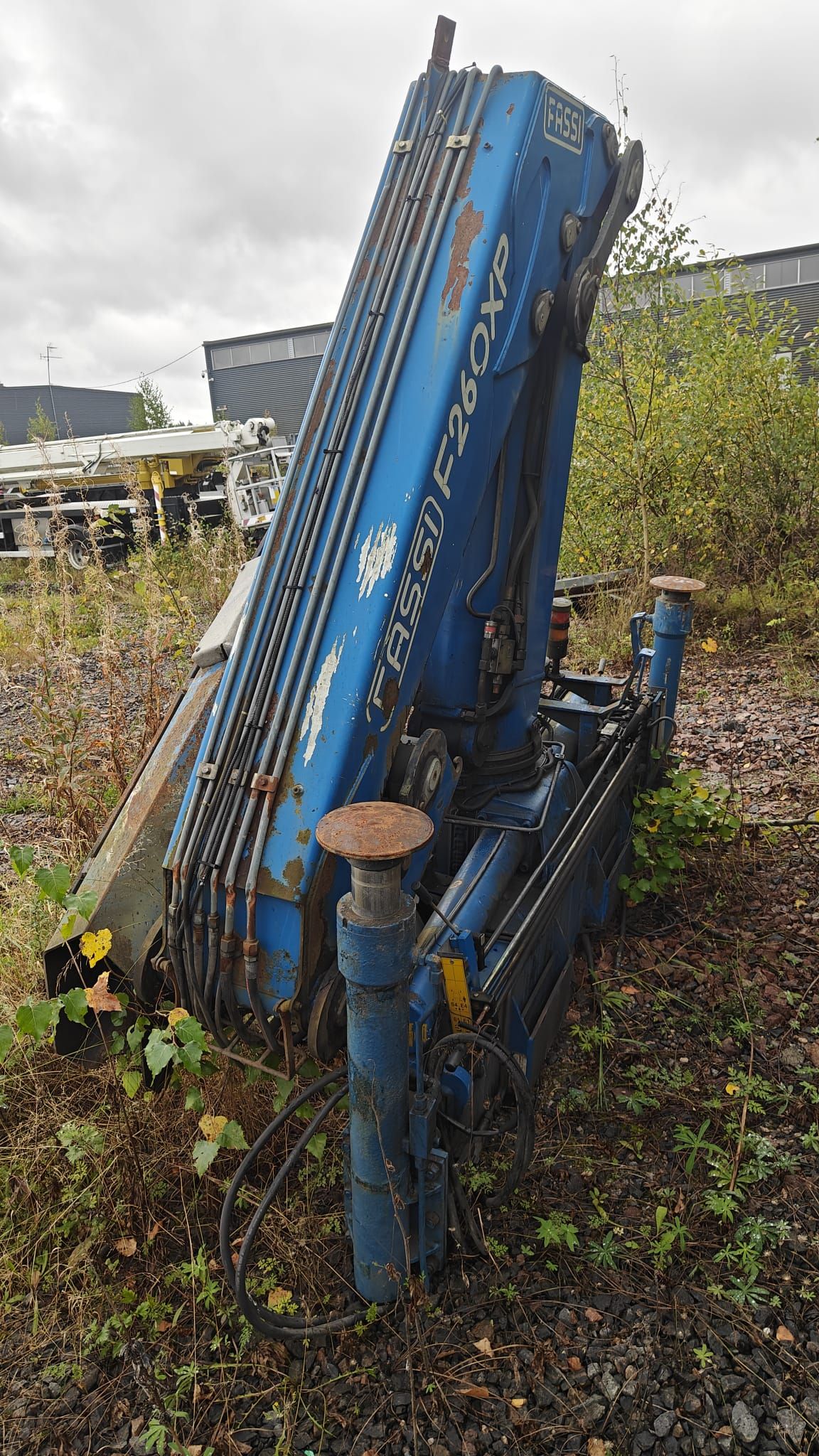 Image 3/7