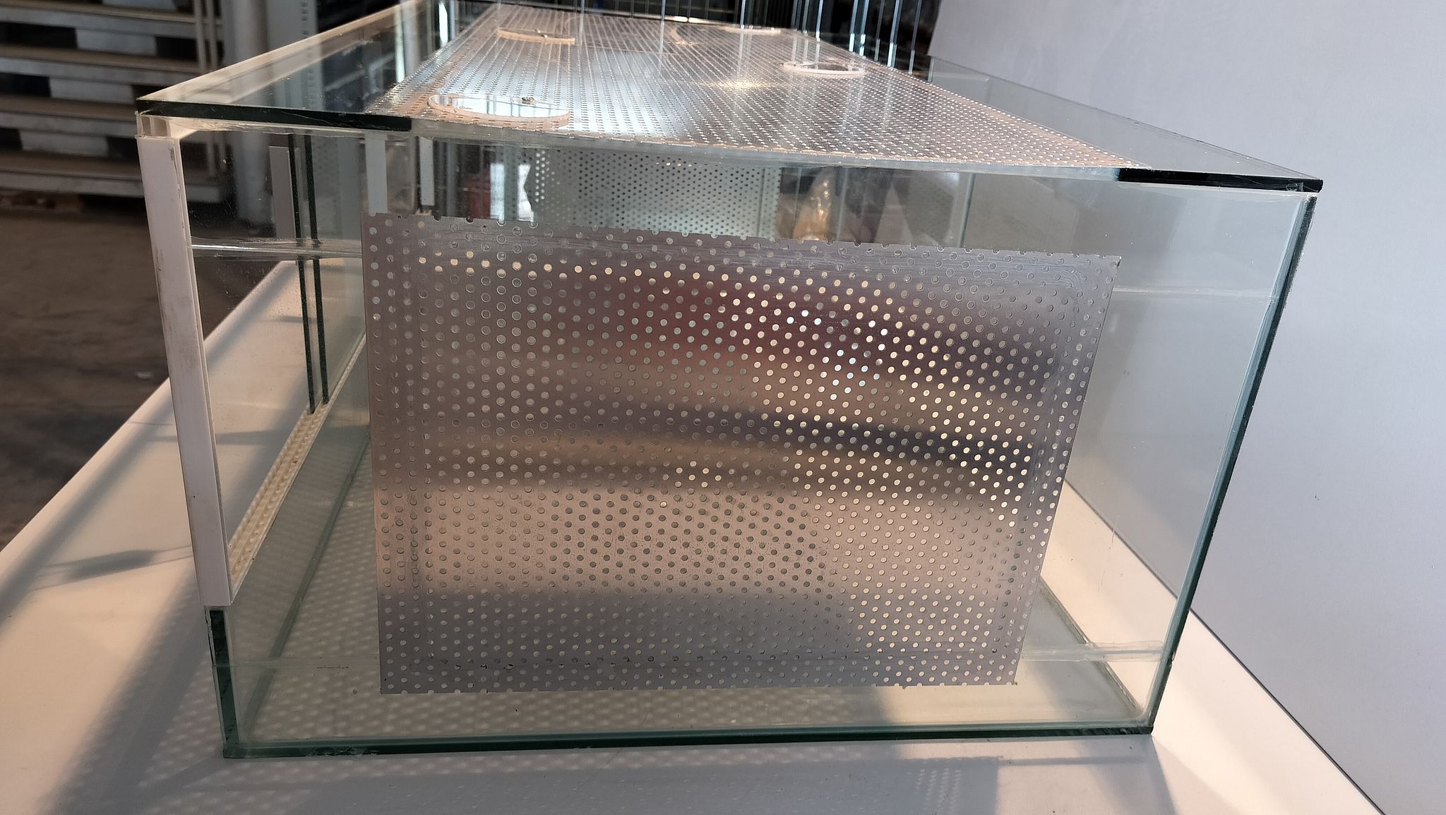 Image 11/12