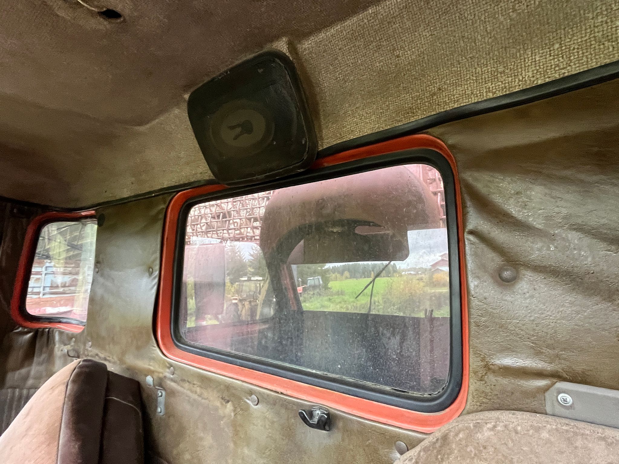 Image 14/26