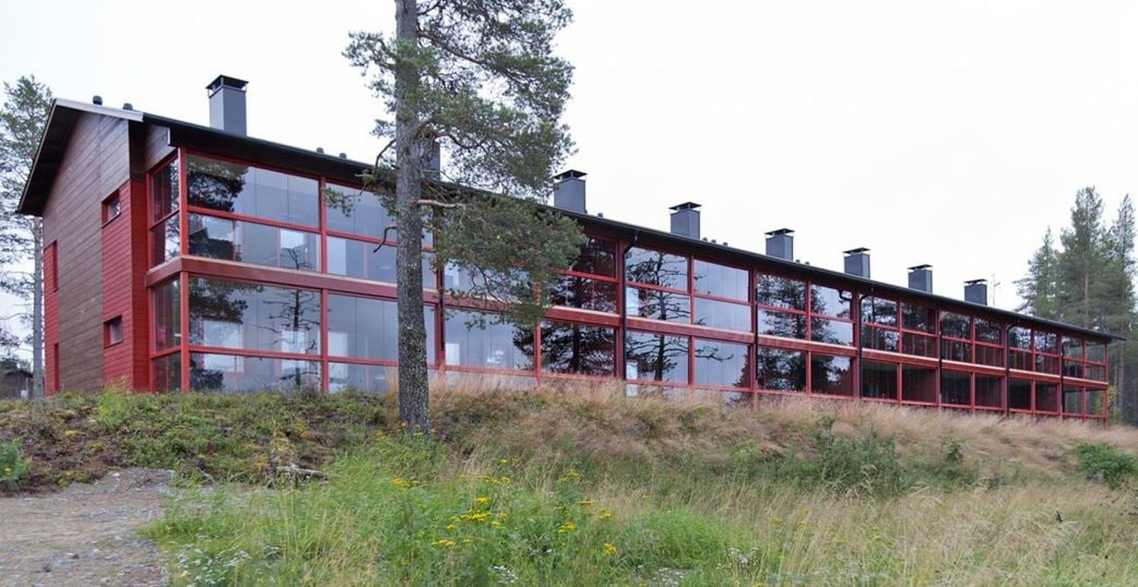 Image 7/9