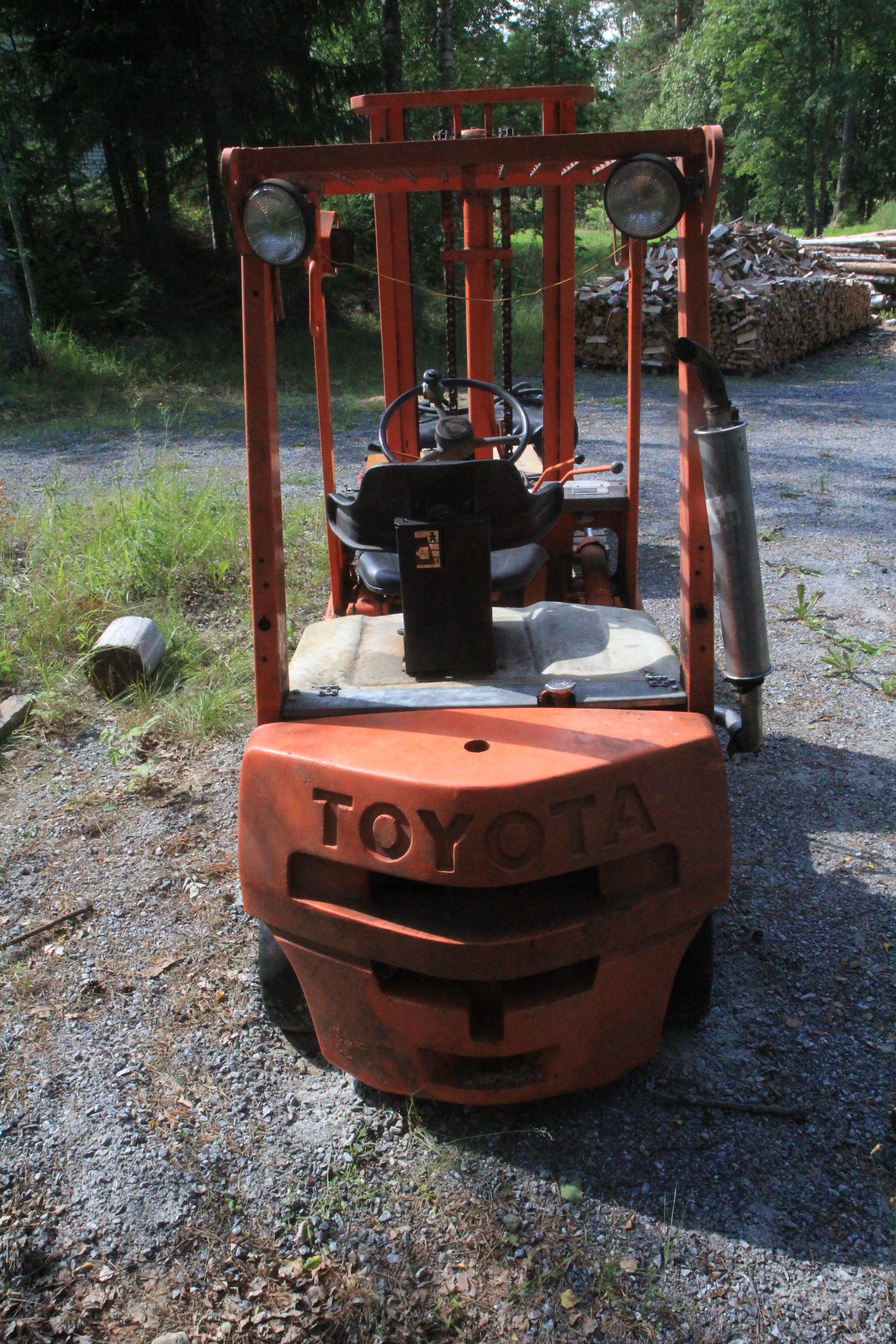 Image 4/19