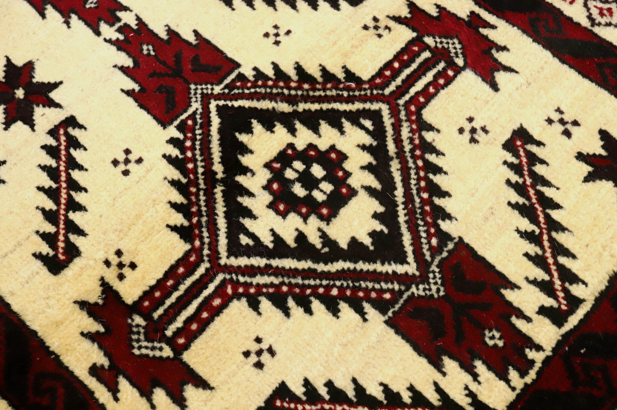 Image 8/15