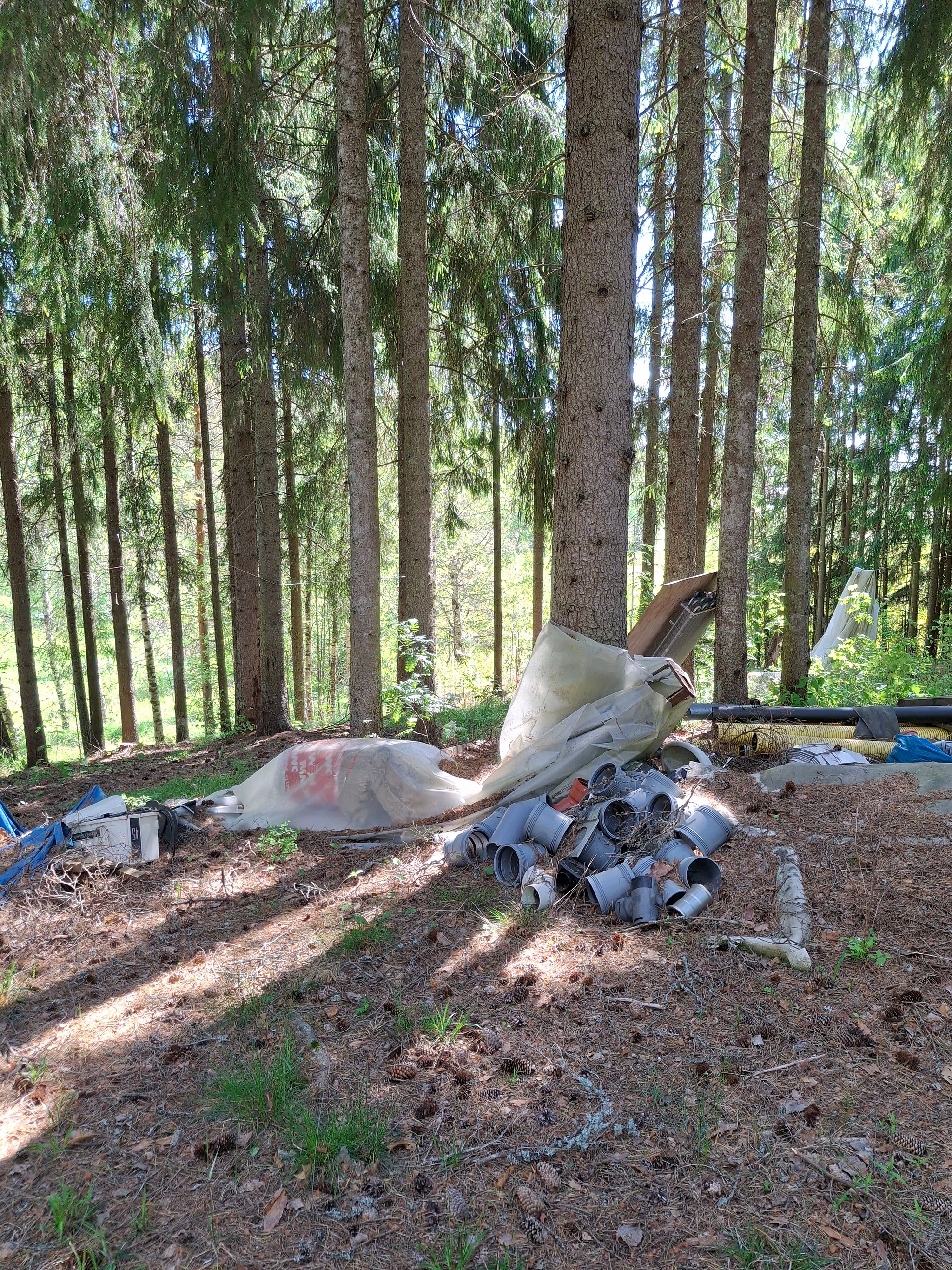 Image 10/16