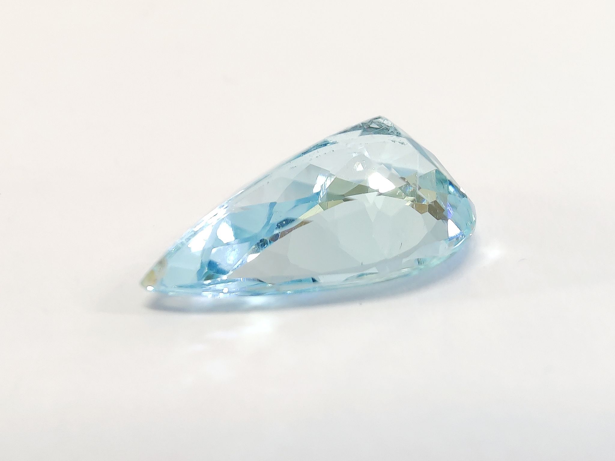 Image 8/10