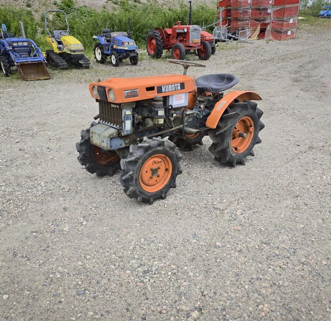 Image 1/9