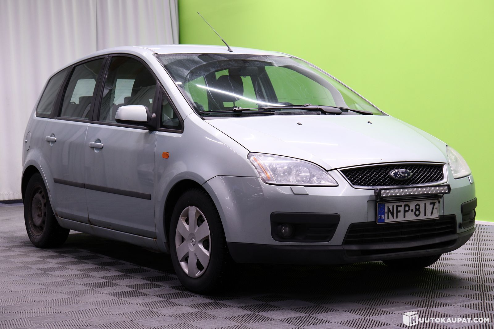 ford-focus-c-max-2004-vantaa-huutokaupat
