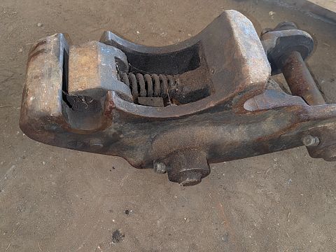Image 1/4
