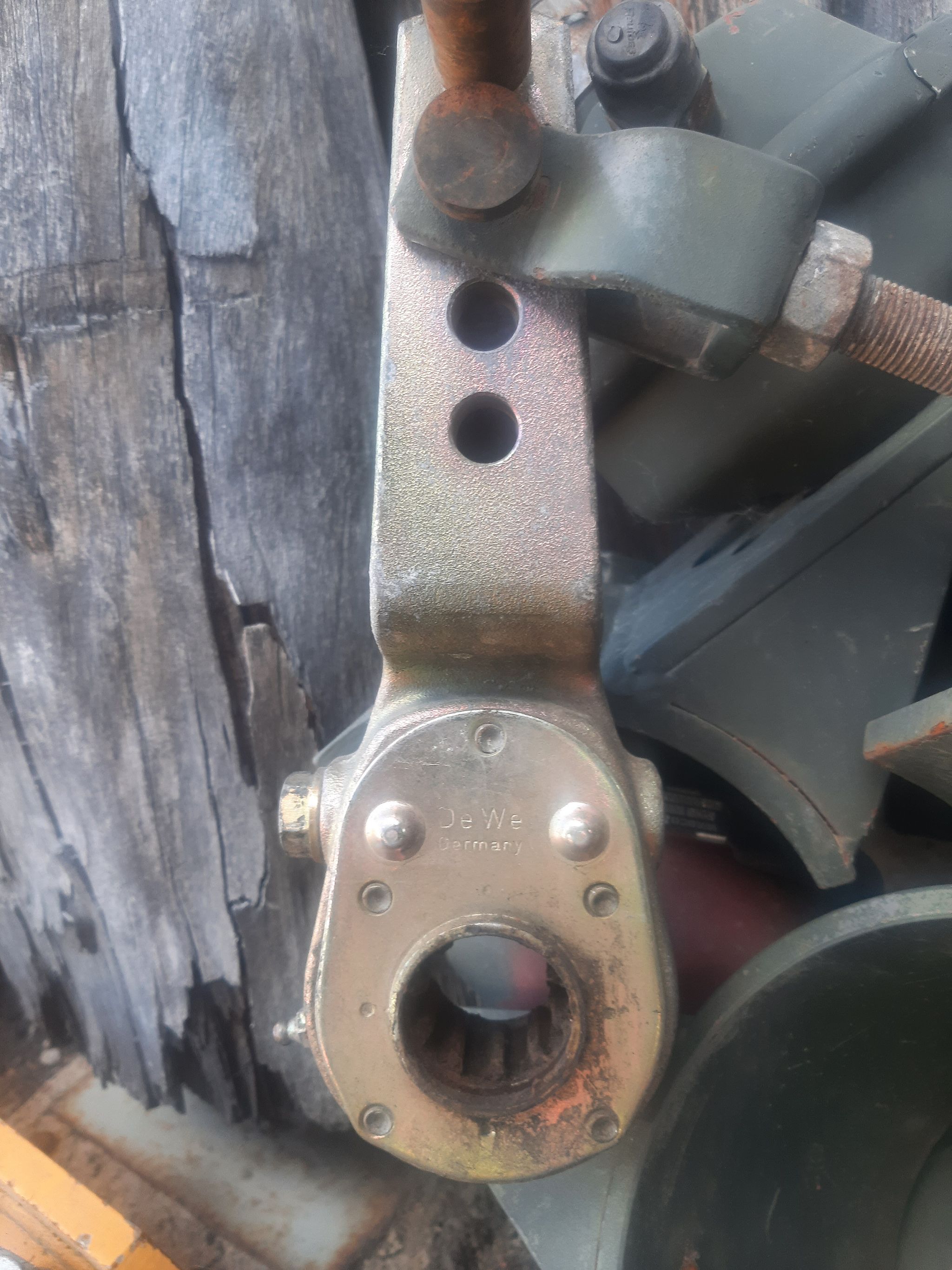Image 4/11